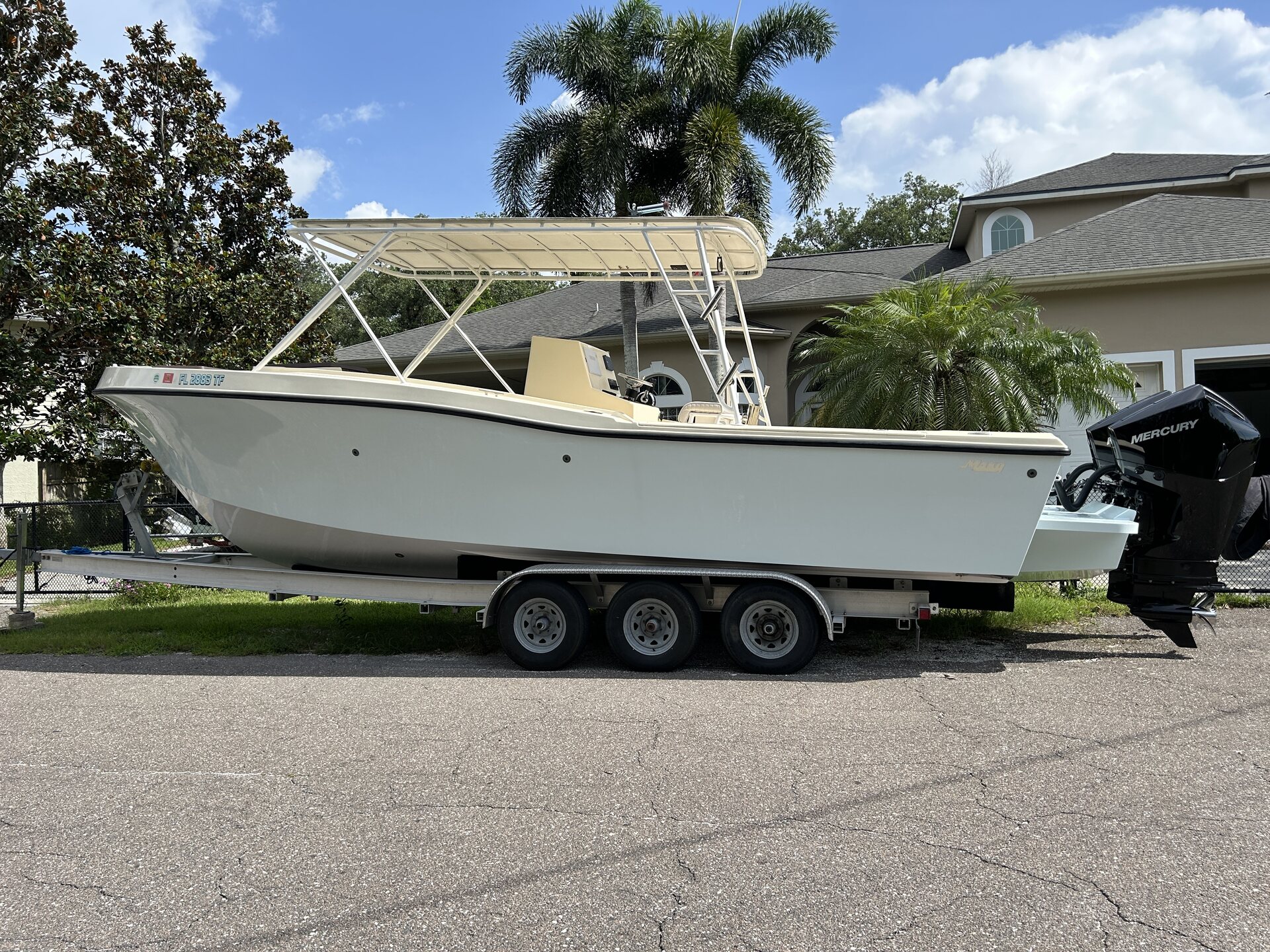 360 VR Virtual Tours of the 1988 Mako 285