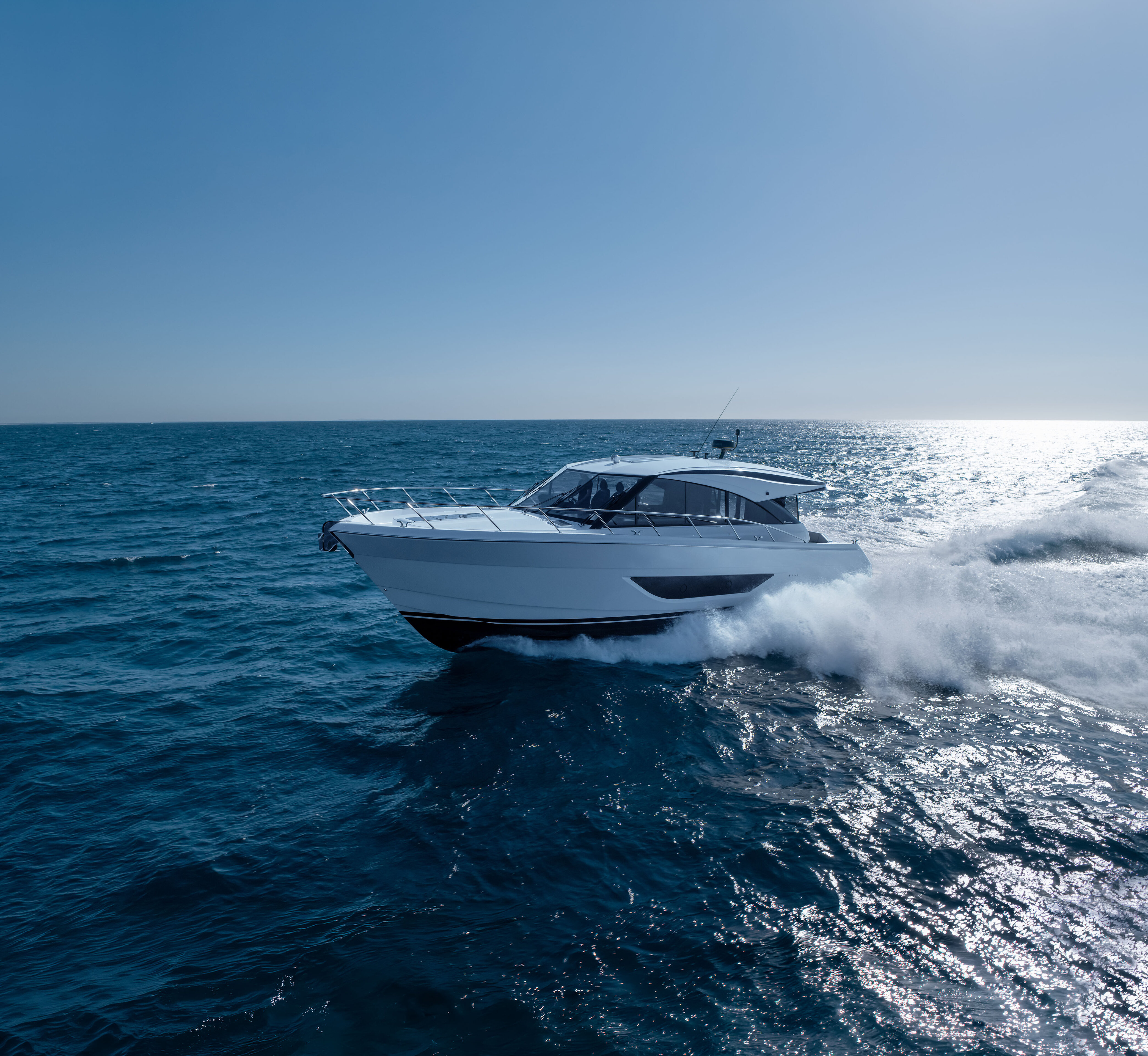 360 VR Virtual Tours of the Maritimo S50