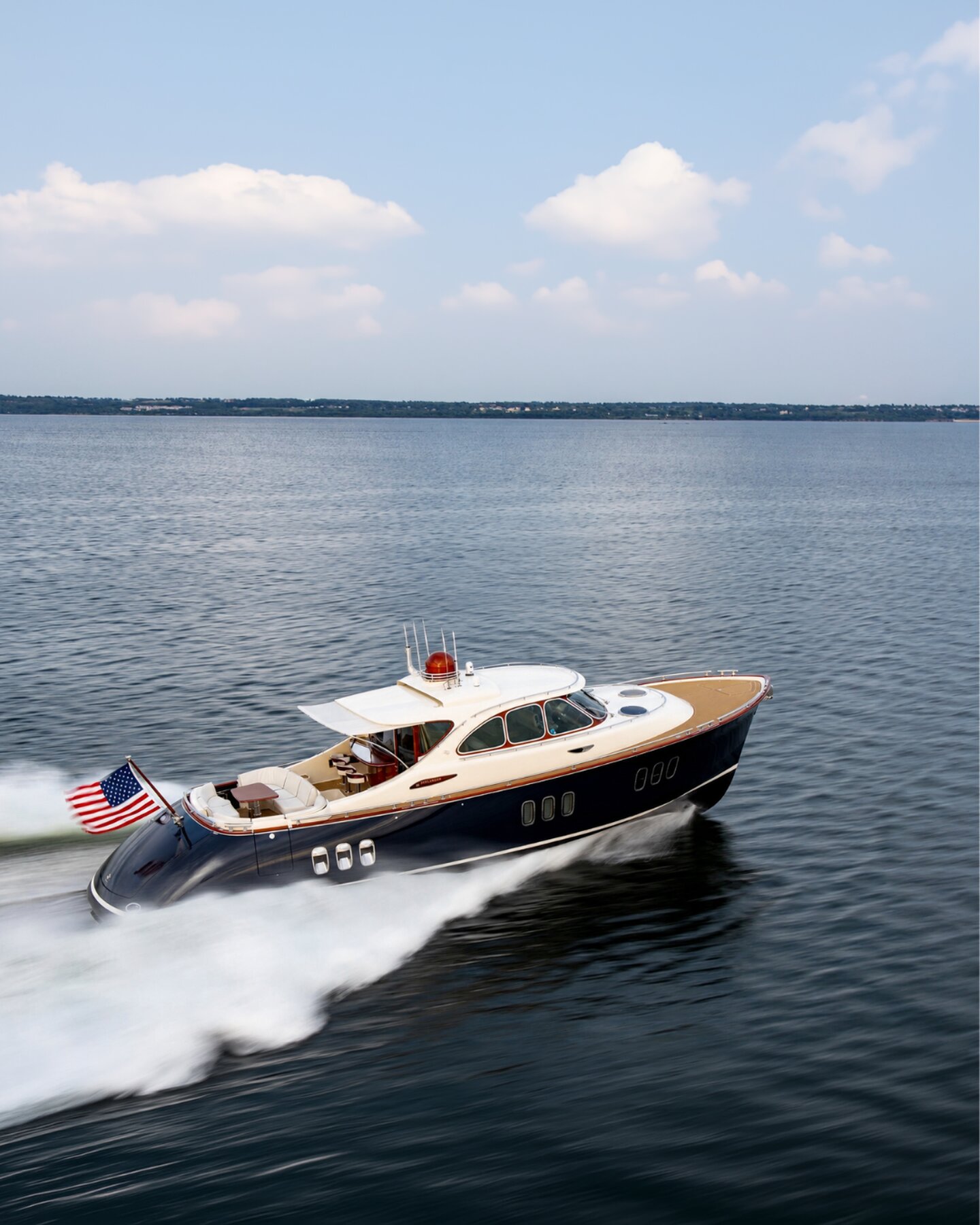 360 VR Virtual Tours of the Zeelander Z55