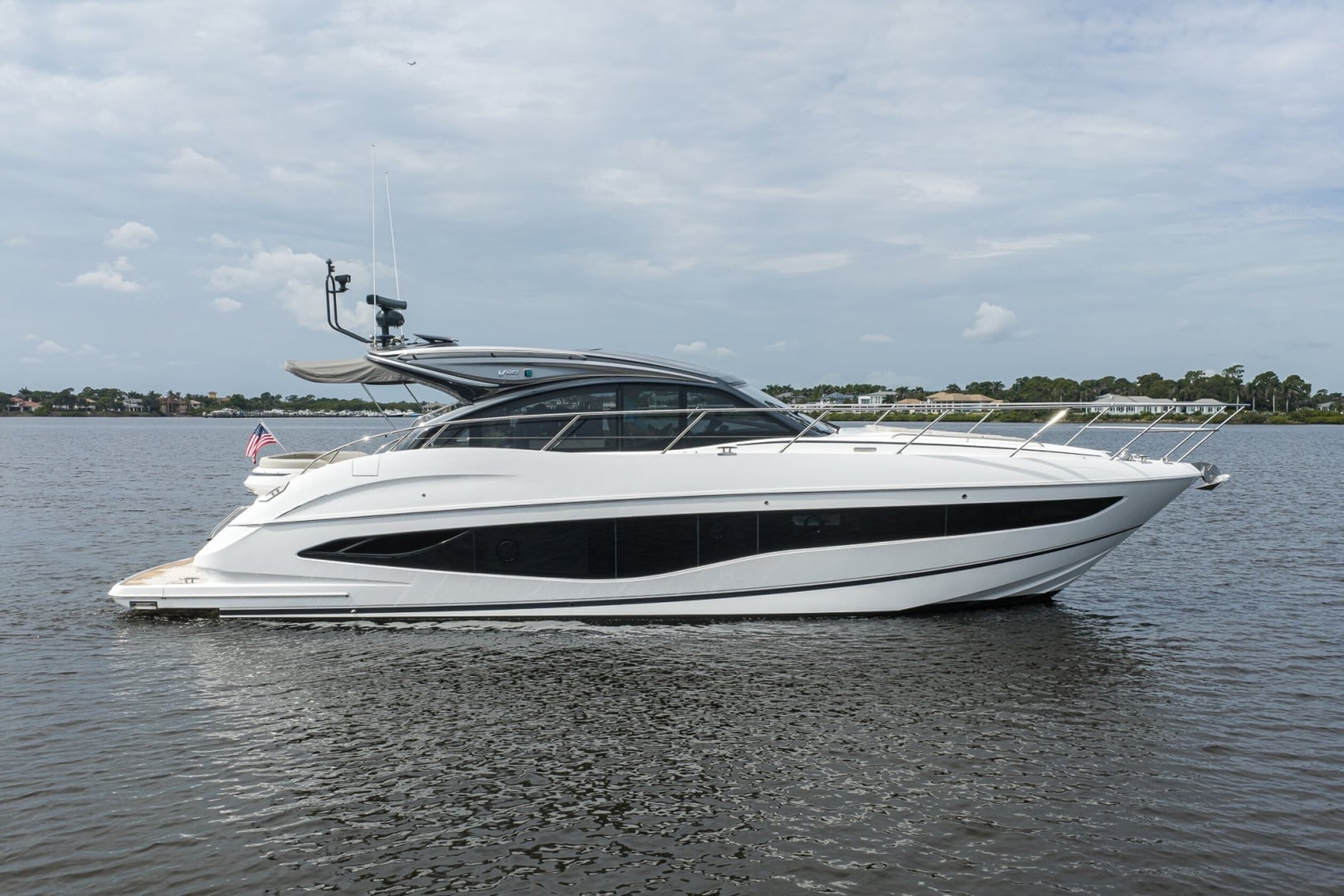 360 VR Virtual Tours of the 2024 Princess V50 