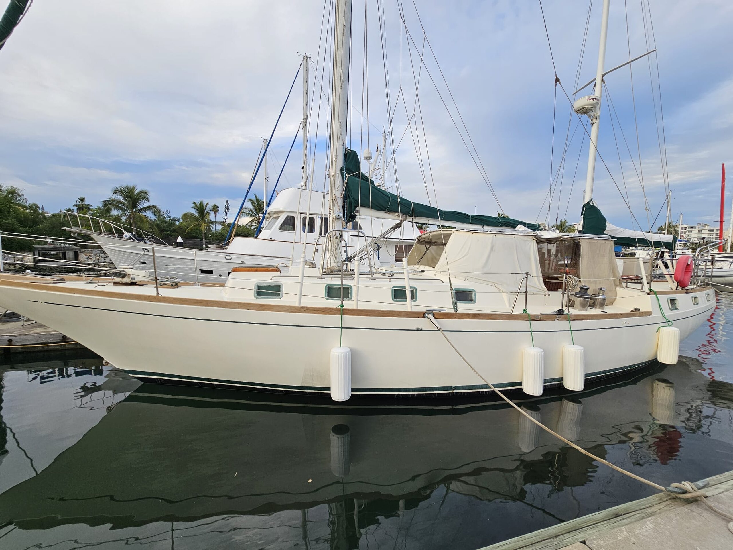 360 VR Virtual Tours of the SV JAC/ 1978 Herreshoff 50